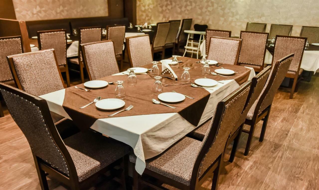 Treebo Red Petal Jalandhar Hotell Eksteriør bilde