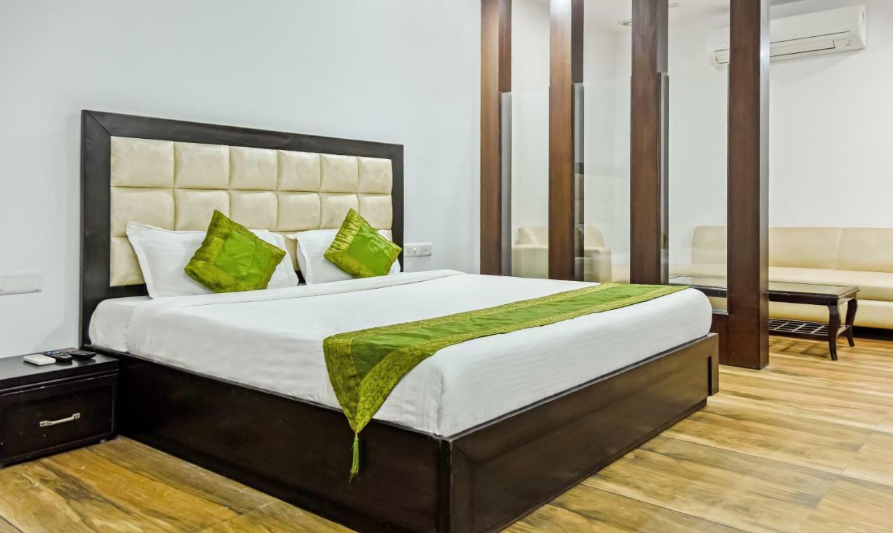 Treebo Red Petal Jalandhar Hotell Eksteriør bilde
